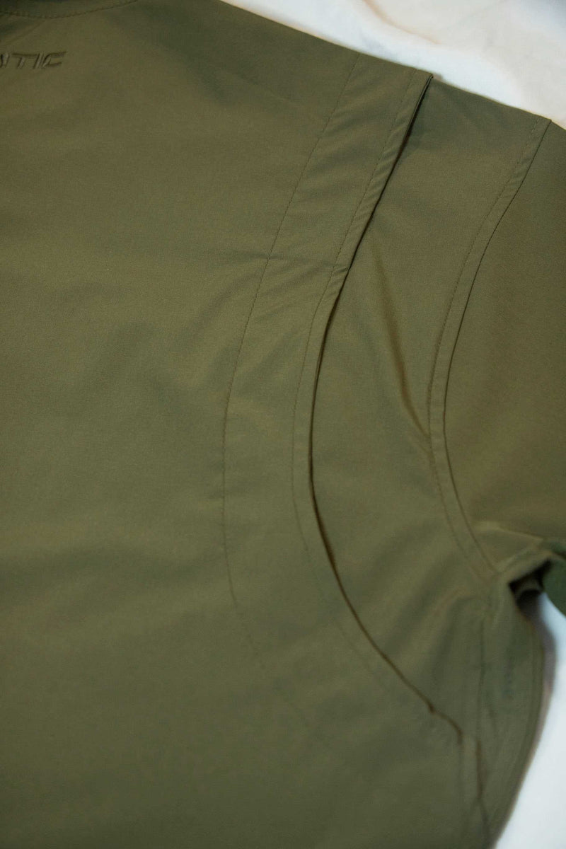 Load image into Gallery viewer, Long Sleeve Solid Lifestyle Button Down w/ REPEL-X
