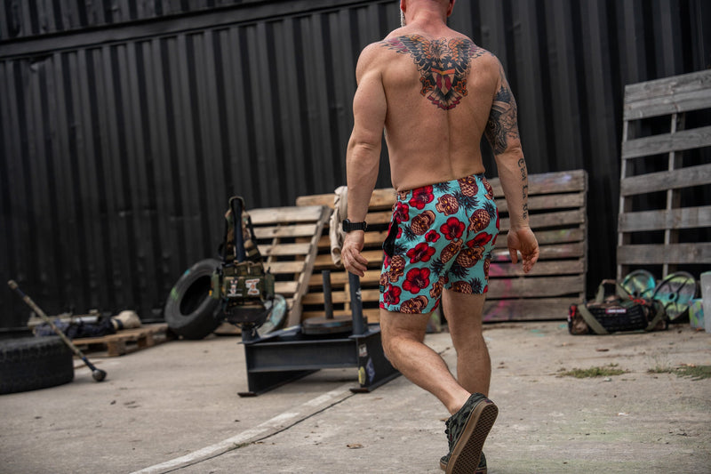 Load image into Gallery viewer, Men&#39;s V3 Performance Training Shorts | 5.5&quot;

