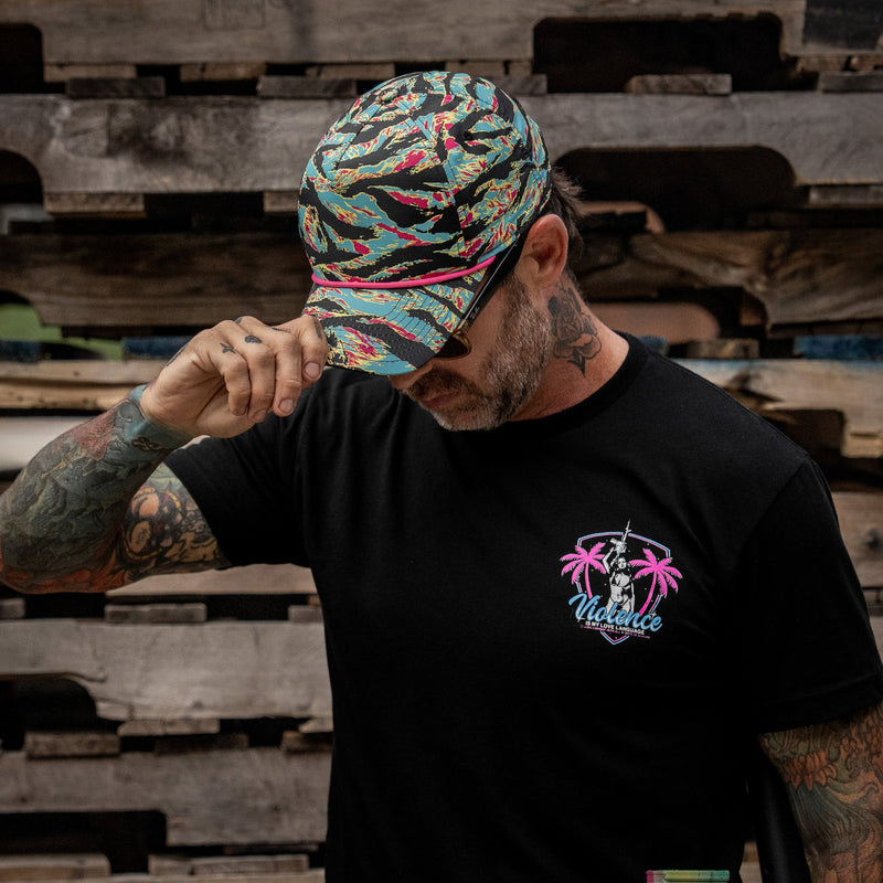 Load image into Gallery viewer, Weekender 5 Panel Snapback Hat
