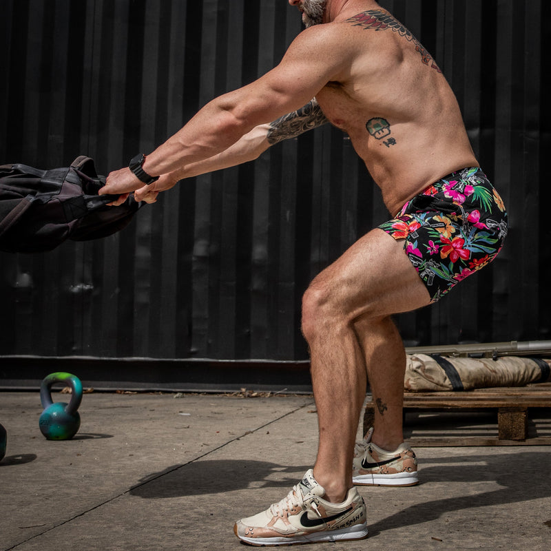Load image into Gallery viewer, Men&#39;s V3 Performance Training Shorts | 5.5&quot;
