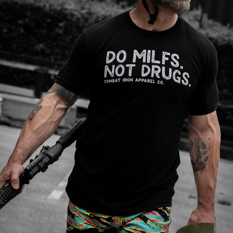 Load image into Gallery viewer, Do Milfs. Not Drugs. Men&#39;s T-Shirt
