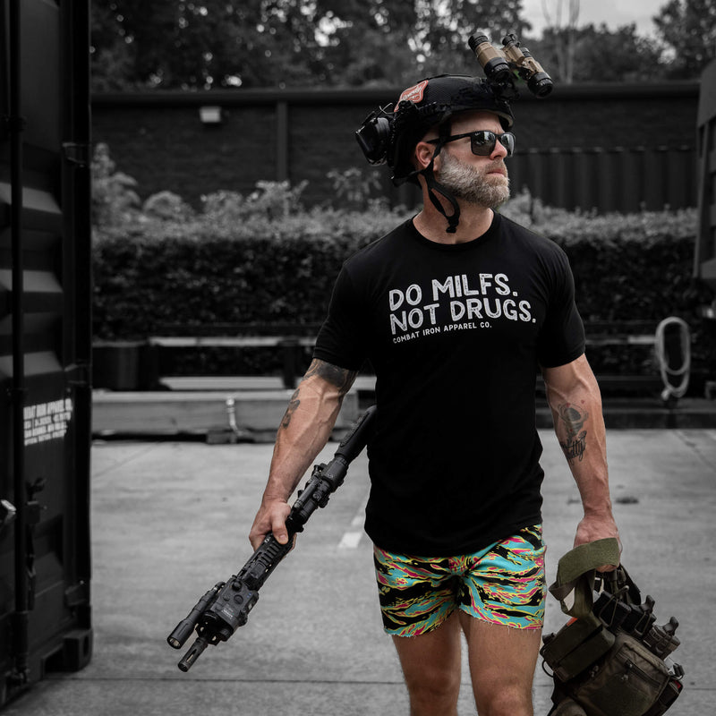 Load image into Gallery viewer, Do Milfs. Not Drugs. Men&#39;s T-Shirt
