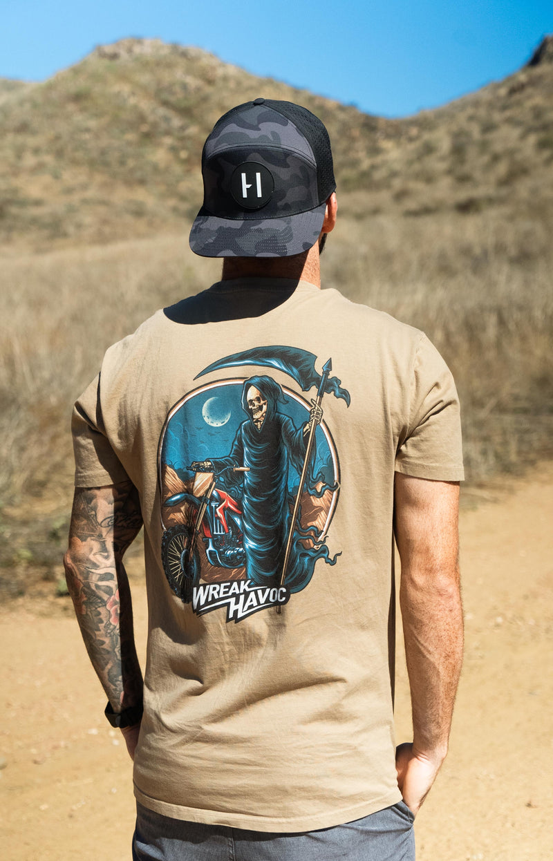 Load image into Gallery viewer, Stealth Camo Hat
