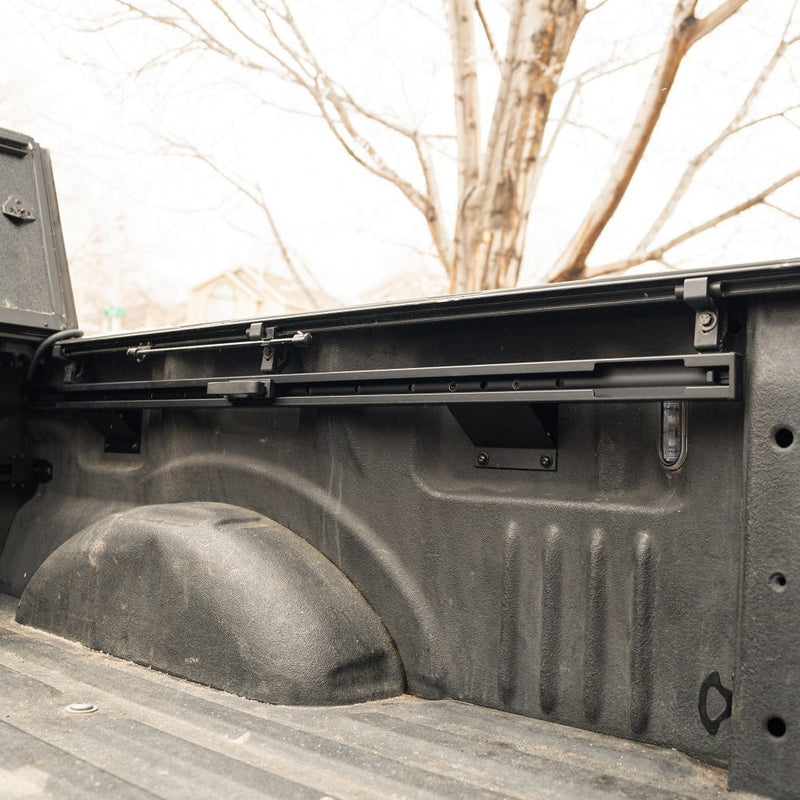 Load image into Gallery viewer, Integral Rails + Tie-down Cleats - Ford F150 &amp; Raptor 2015+ (5.5' Bed Only)
