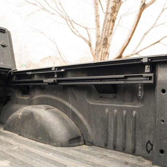 Integral Rails + Tie-down Cleats - Ford F150 & Raptor 2015+ (5.5' Bed Only)