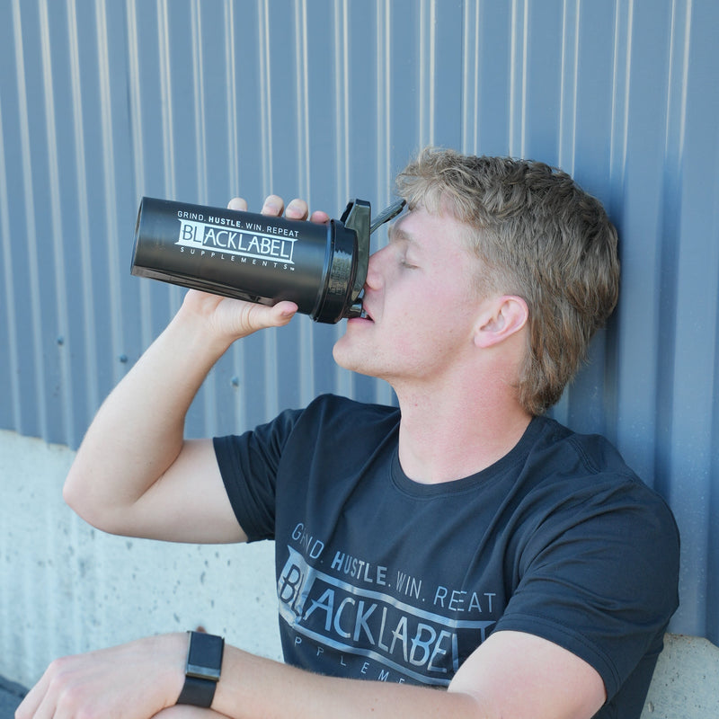 Load image into Gallery viewer, 28 oz Shaker Bottle
