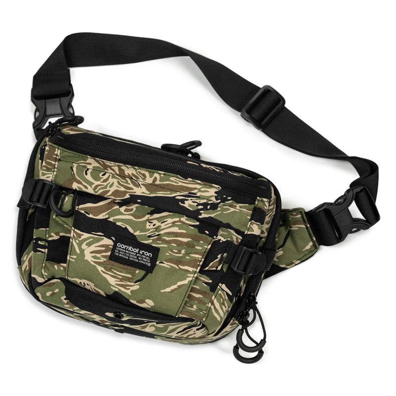 Load image into Gallery viewer, Nomad Recon Fanny Pack
