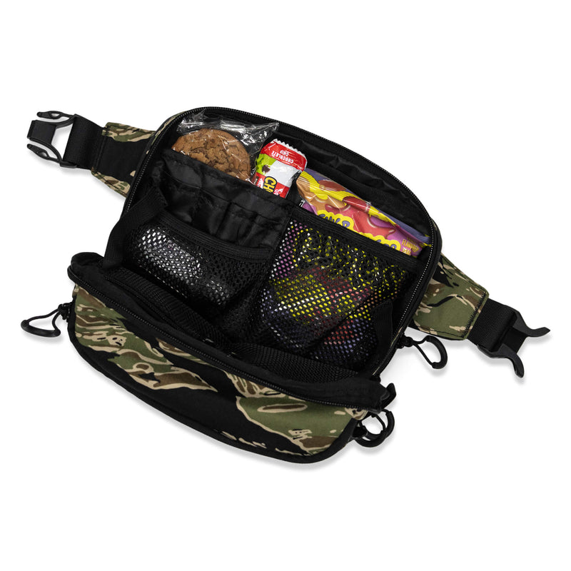 Load image into Gallery viewer, Nomad Recon Fanny Pack
