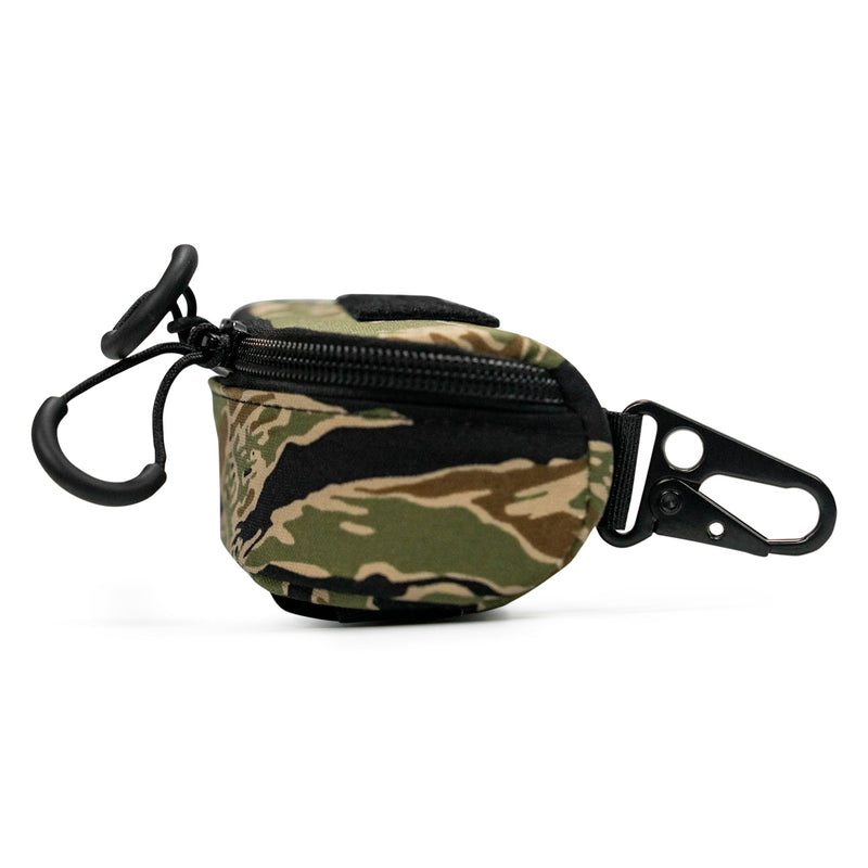 Load image into Gallery viewer, Tactical Molle Sunglasses Carrier + pvc patch
