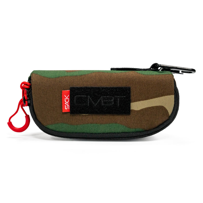 Load image into Gallery viewer, Tactical Molle Sunglasses Carrier + pvc patch
