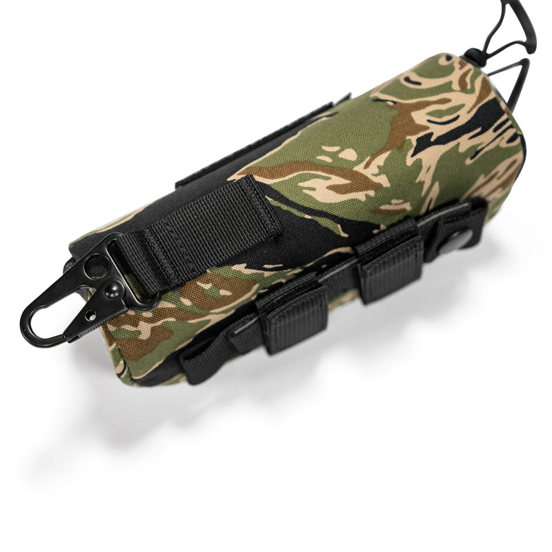 Load image into Gallery viewer, Tactical Molle Sunglasses Carrier + pvc patch
