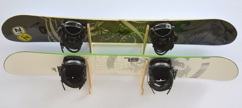 Load image into Gallery viewer, THE LIFTY snowboard wall rack

