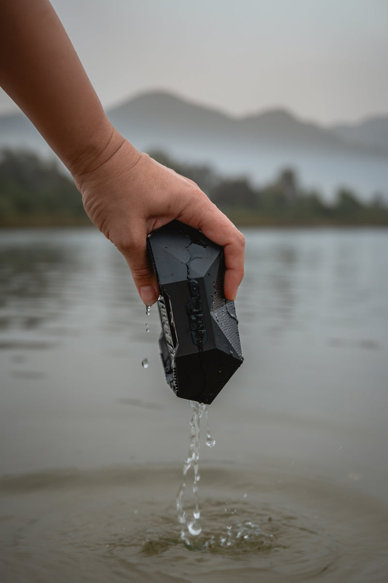 Load image into Gallery viewer, Turtle Shell 4.0 - Waterproof Bluetooth Speaker
