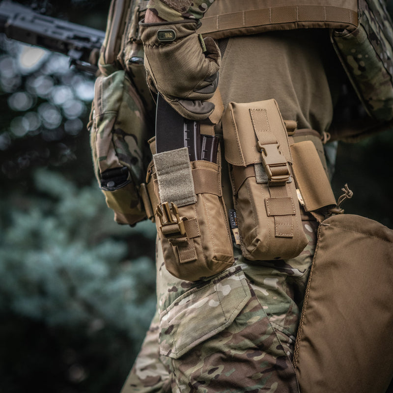 Load image into Gallery viewer, M-Tac Double Mag Pouch with Fastex Buckle

