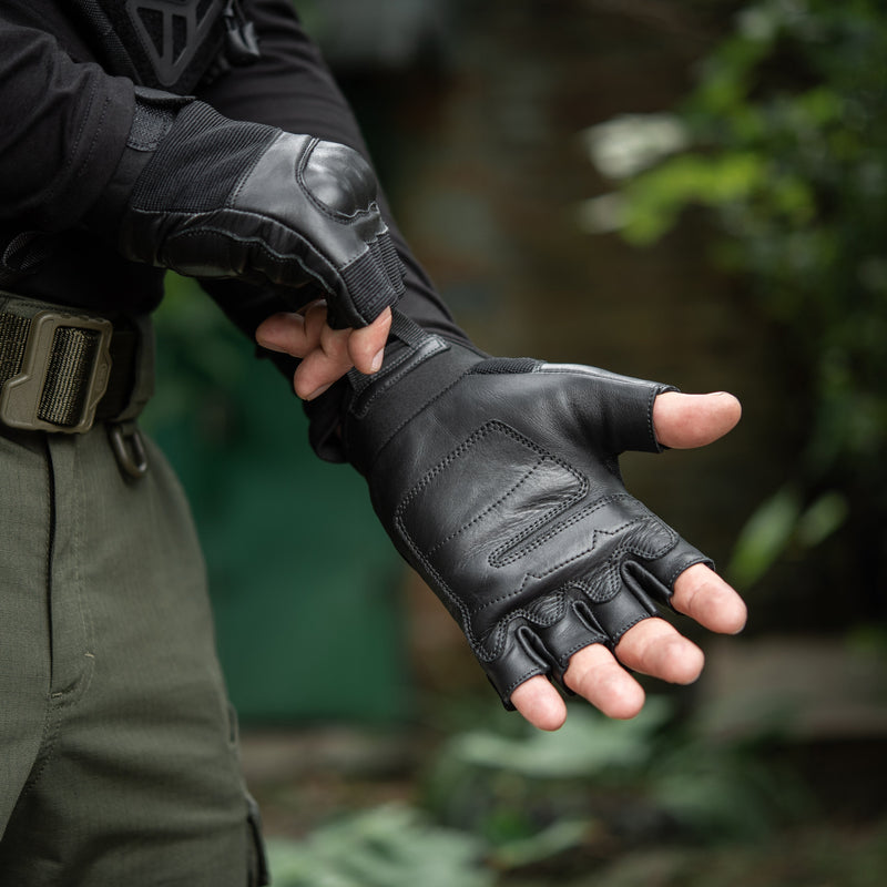 Load image into Gallery viewer, M-Tac fingerless gloves Assault Tactical Mk.4
