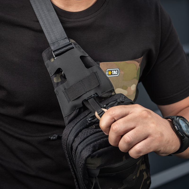 Load image into Gallery viewer, M-Tac Sling Pistol Bag Elite

