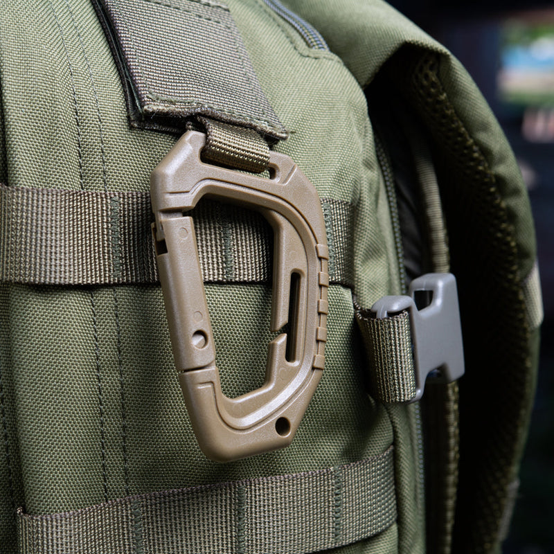 Load image into Gallery viewer, M-Tac Plastic Tactical Carabiners (Set of 5)
