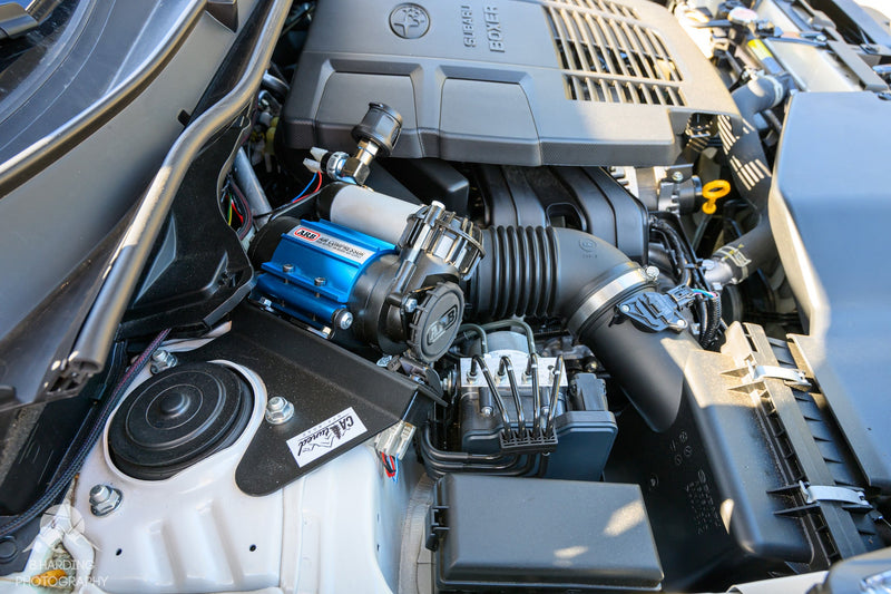Load image into Gallery viewer, CAtuned Off-Road 2026 Subaru Forester ARB Compact Air Compressor with Mount and Air Fitting Kit
