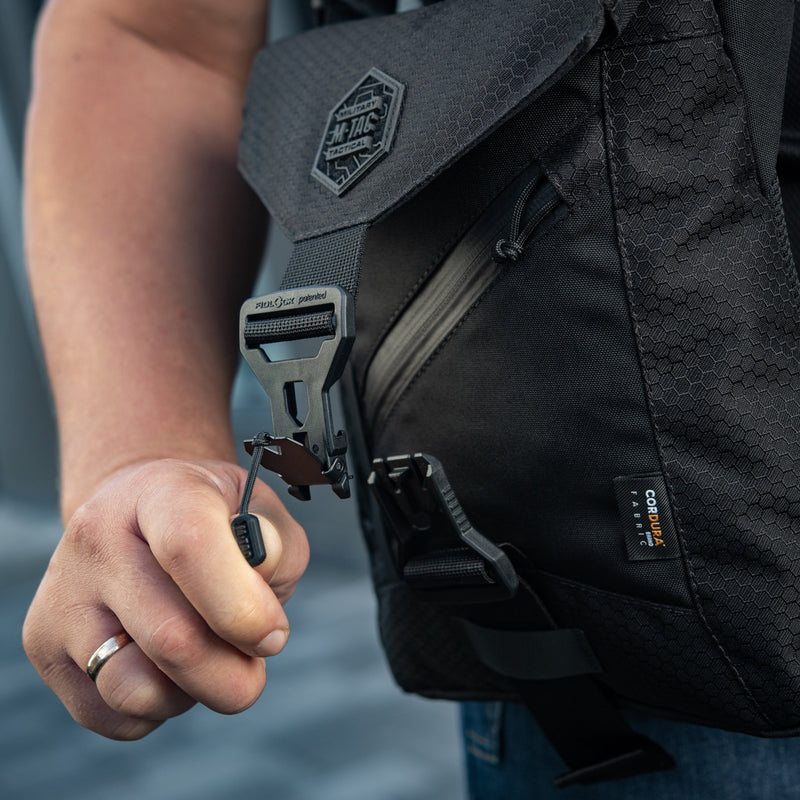 Load image into Gallery viewer, M‑Tac Magnet Shoulder Bag Elite Hex
