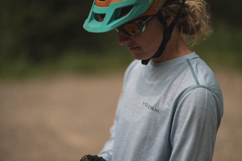 Load image into Gallery viewer, Women's Long Sleeve Tech Tee
