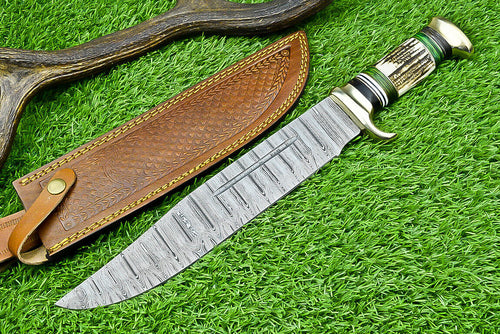 Deluxe Dundee Knife – 16