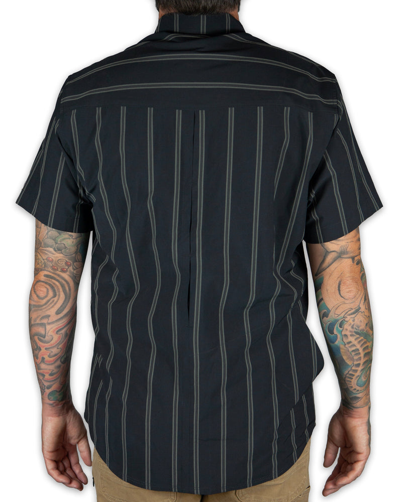 Load image into Gallery viewer, Daryll SS Shirt - Vintage Black
