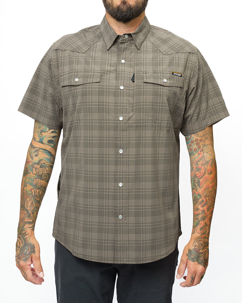 Load image into Gallery viewer, Deke SS Shirt - Beluga Brown
