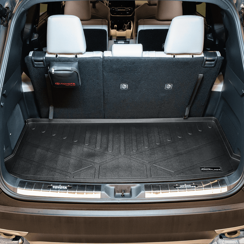 Load image into Gallery viewer, SMARTLINER Custom Fit Floor Liners For 2024 - 2025 Toyota Grand Highlander Hybrid
