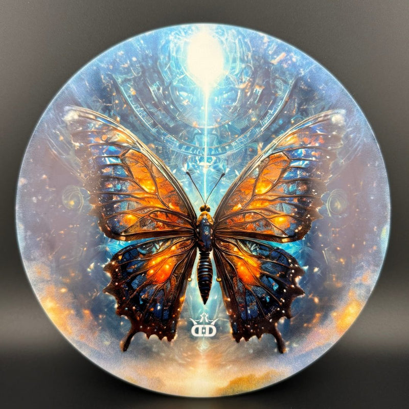 Load image into Gallery viewer, Gold Sapphire - DyeMax - "All Knowing Butterfly"
