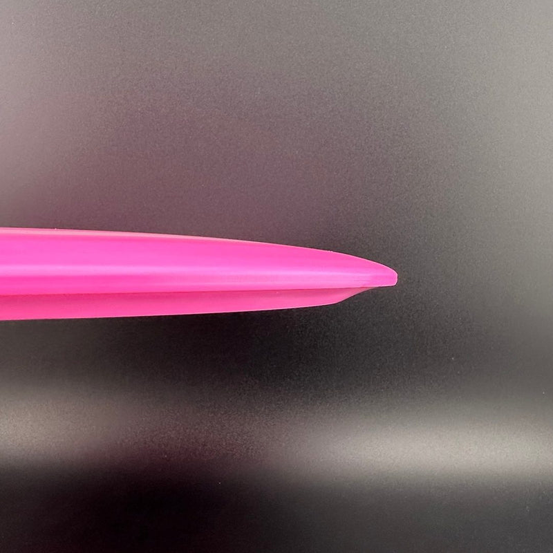 Load image into Gallery viewer, Gold Bullseye Explorer - Isaac Robinson - 2025 Signature Series
