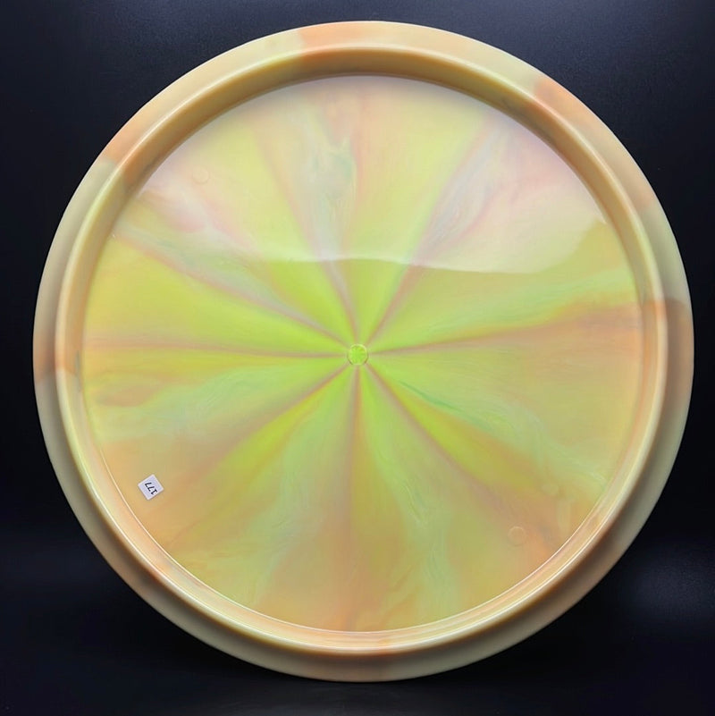 Load image into Gallery viewer, Nebula Aura Pathfinder - Strongman
