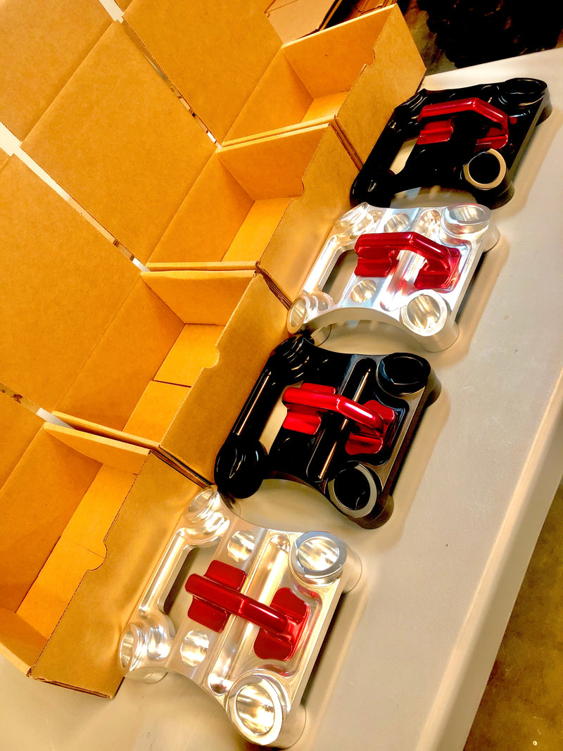 Load image into Gallery viewer, Can-Am Maverick X3 Tow / Tie-Down Hook | LMUTV
