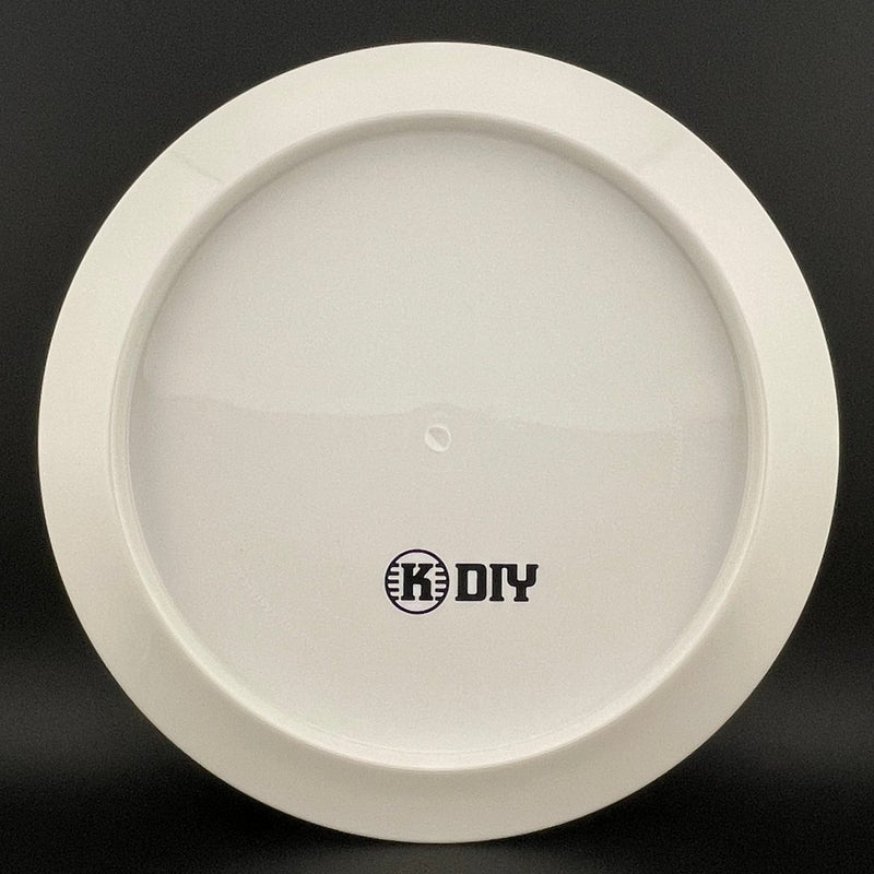 Load image into Gallery viewer, K1 Vass - DIY (Dyers Delight)
