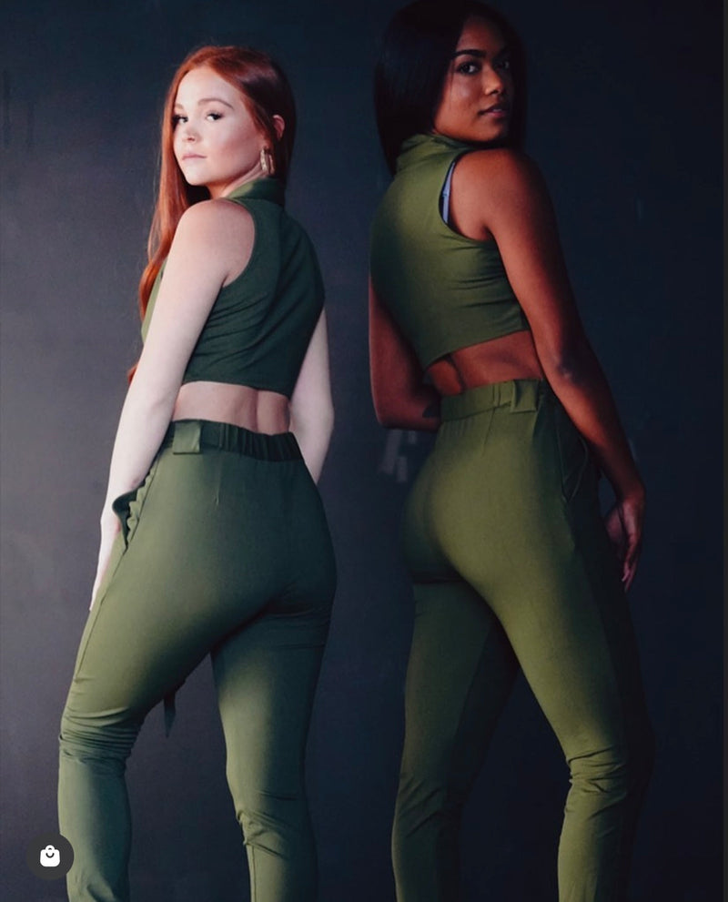 Load image into Gallery viewer, Iron Pulse Signature Jumpsuit *Final Sale*
