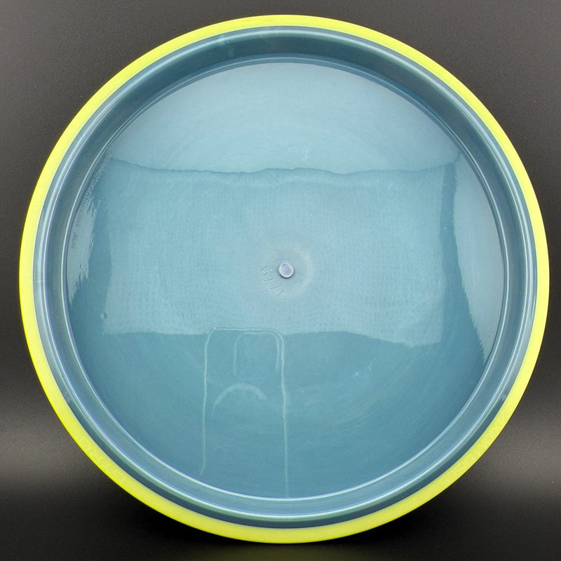 Load image into Gallery viewer, Neutron Hex - "Disc Golf Farm"
