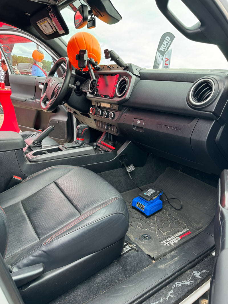 Load image into Gallery viewer, Toyota Interior Outlet Upgrade Kit by Guild Outfitters
