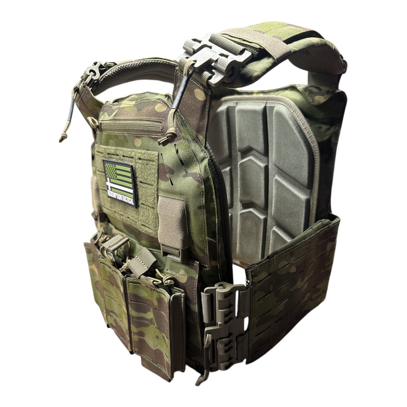 Load image into Gallery viewer, Redemption Tactical "CRUSADER 2.0"® V4 Vest
