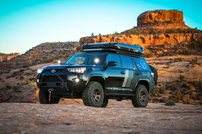 Load image into Gallery viewer, 2010-2023 Toyota 4-Runner A-Pillar Mounts with 4.7" CG2 Light Cannon
