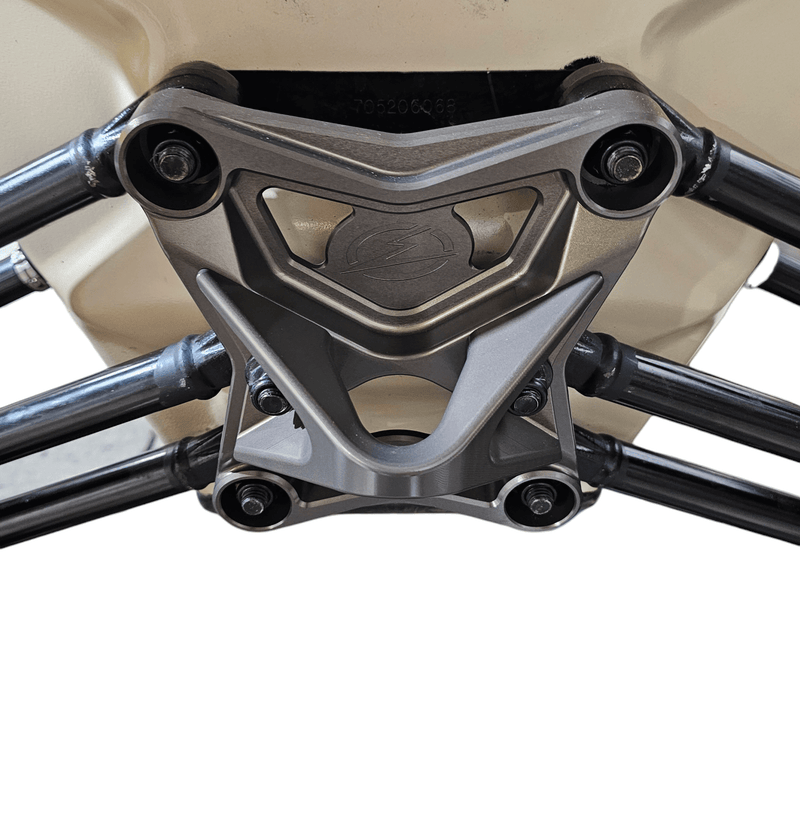 Load image into Gallery viewer, Elektric Offroad Radius Rod Plate / Tow Hook for 2017-21 Can-Am X3
