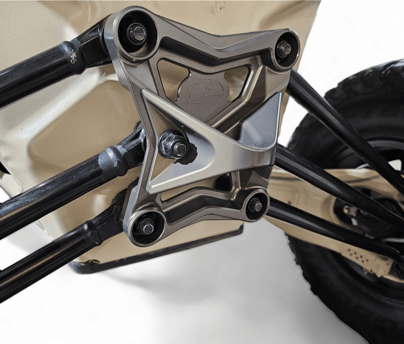 Load image into Gallery viewer, Elektric Offroad Radius Rod Plate / Tow Hook for 2017-21 Can-Am X3
