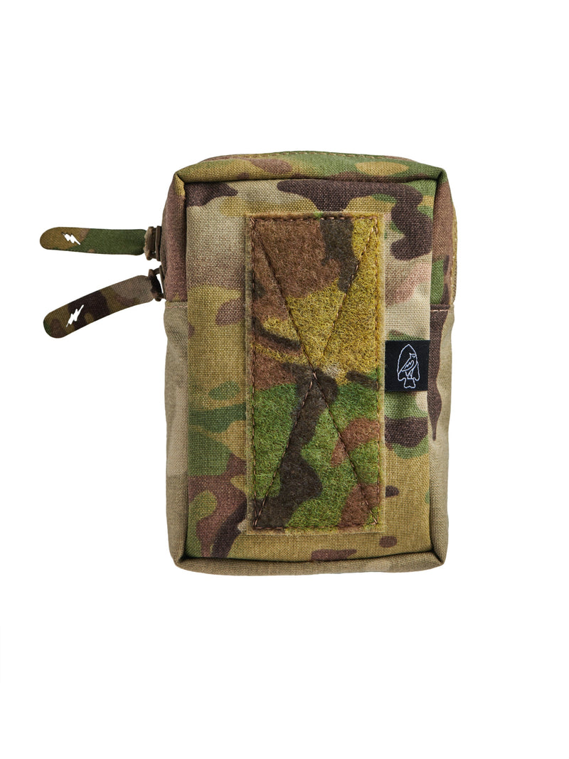Load image into Gallery viewer, Beer Can Pouch
