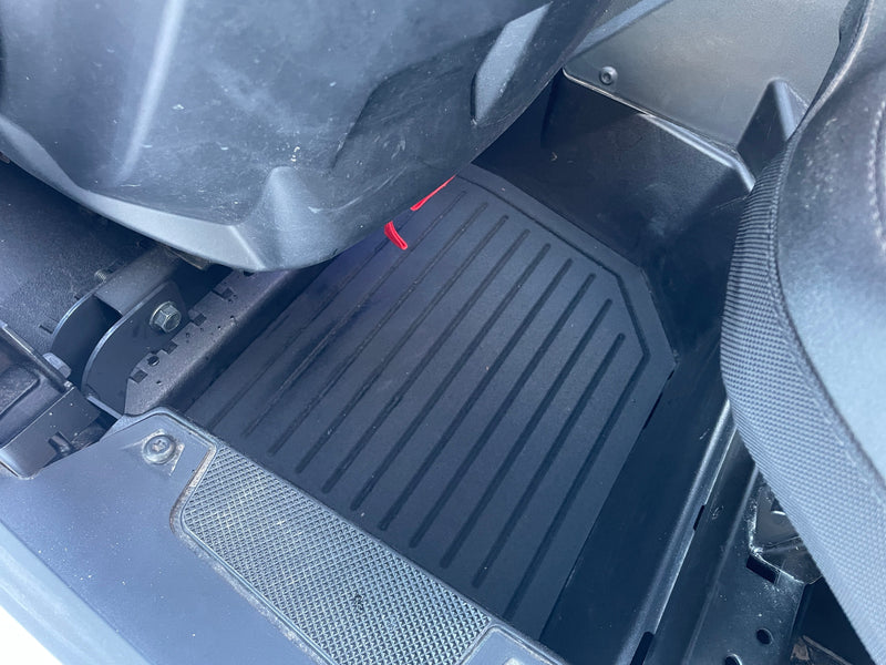 Load image into Gallery viewer, Polaris RZR XP 1000 Rubber Floor Mats

