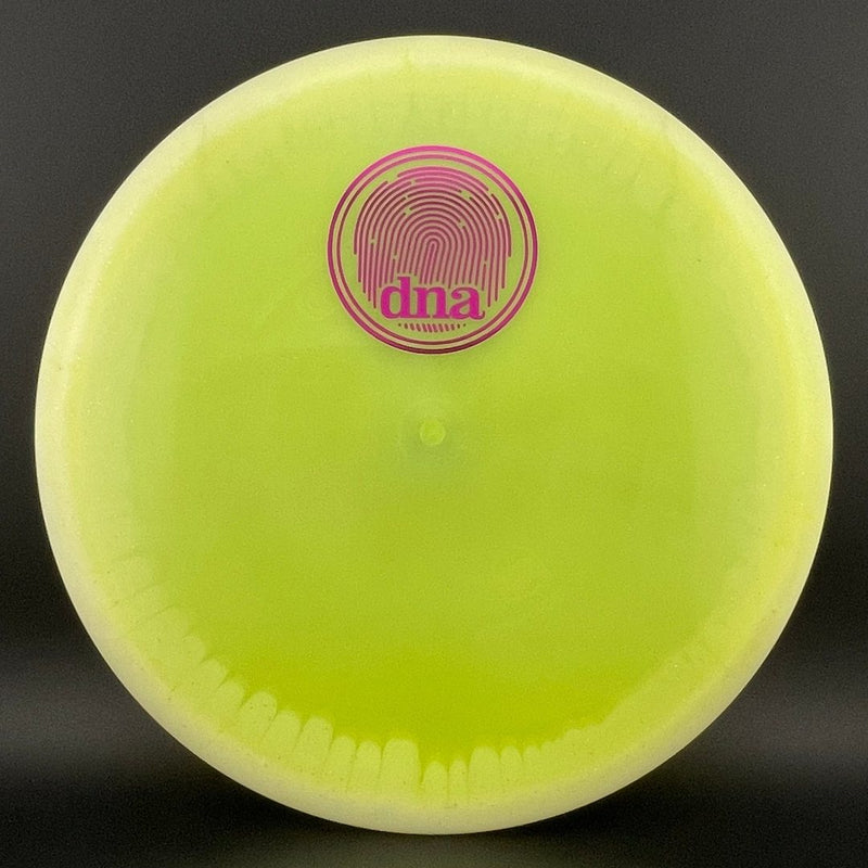 Load image into Gallery viewer, Color Glow Metal Flake Horizon C-Line MD1 - Colten Montgomery dna
