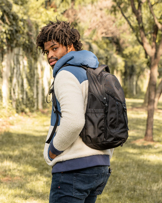 (R)evolution™ 25L Transit Pack