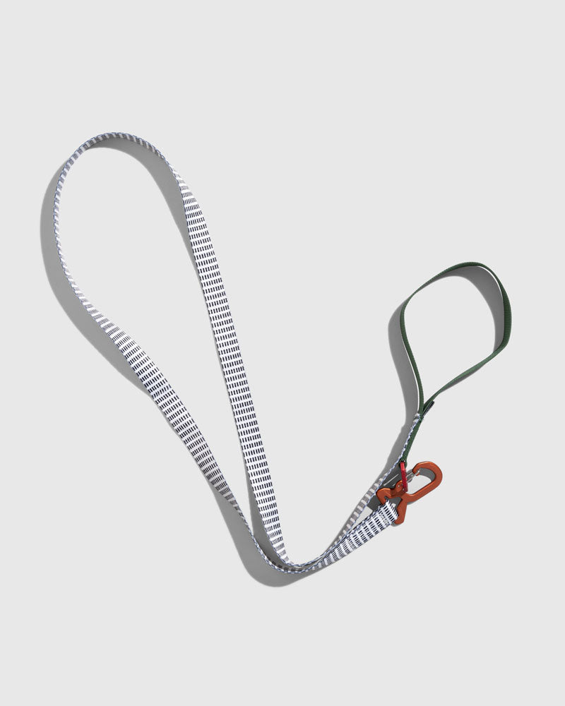 Load image into Gallery viewer, (R)evolution™ Recycled Woven Dog Leash
