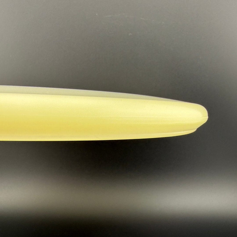 Load image into Gallery viewer, Glow Champion Classic Roc - Penned - F2
