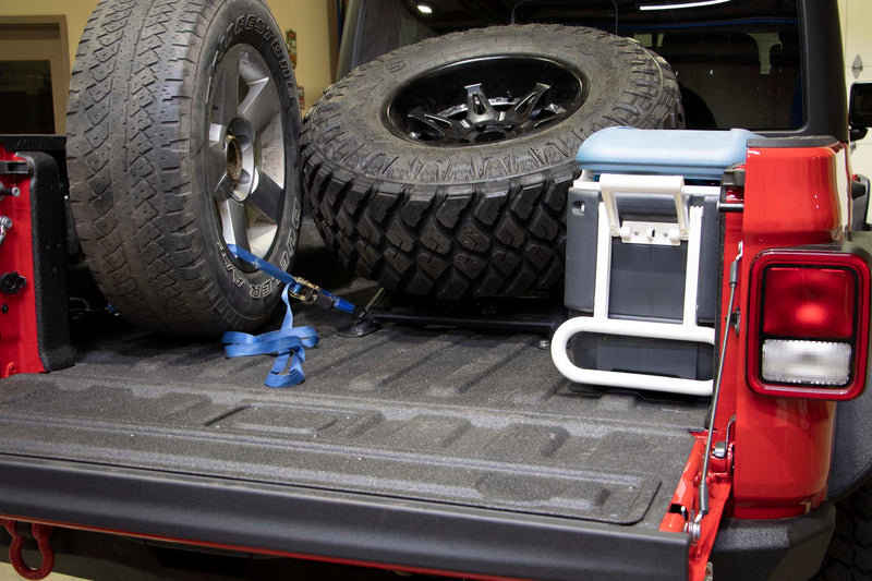 Load image into Gallery viewer, Fishbone Offroad Tire Carrier for 2020 &amp; Up Jeep Gladiator FB21213
