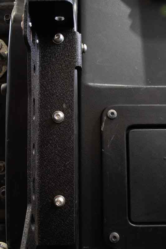Load image into Gallery viewer, Fishbone Offroad Bed Stiffener Tie Down Brackets for 2005 &amp; Up Toyota Tacoma FB21290
