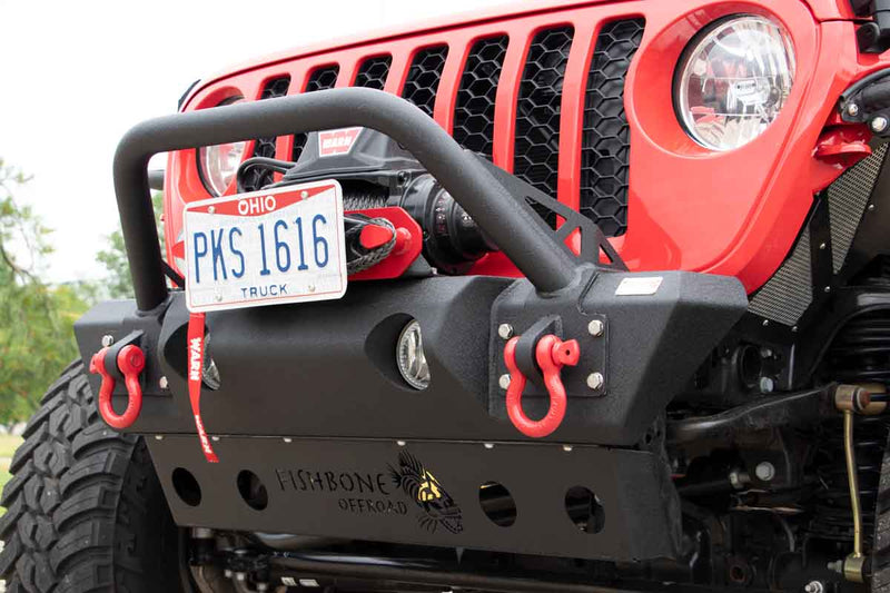 Load image into Gallery viewer, Fishbone Offroad Front Stubby Winch Bumper for 2018 &amp; Up Jeep Wrangler/Gladiator FB22178
