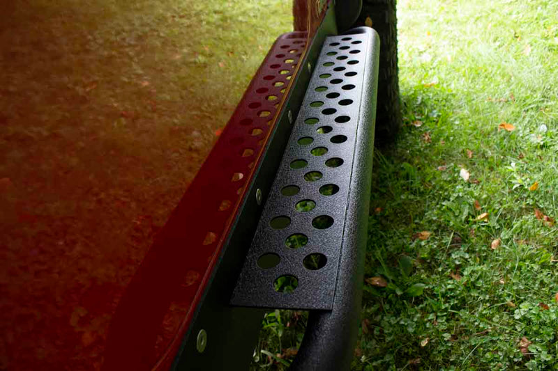 Load image into Gallery viewer, Fishbone Offroad Rock Slider with Tube Step for 2004-2006 Jeep Wrangler Unlimited FB23085
